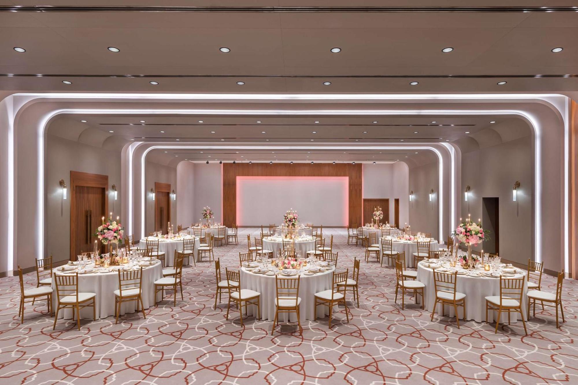 The Wb Abu Dhabi, Curio Collection By Hilton Hotel Ngoại thất bức ảnh The ballroom