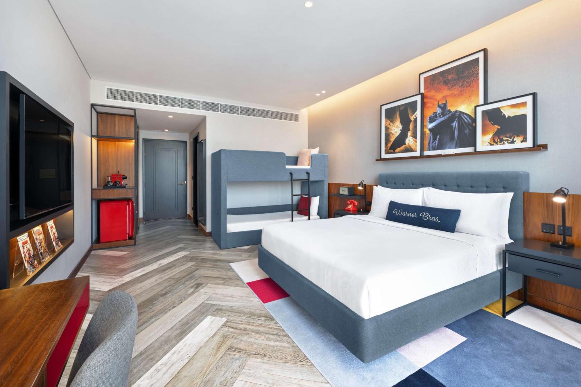 The Wb Abu Dhabi, Curio Collection By Hilton Hotel Ngoại thất bức ảnh Deluxe Family Room