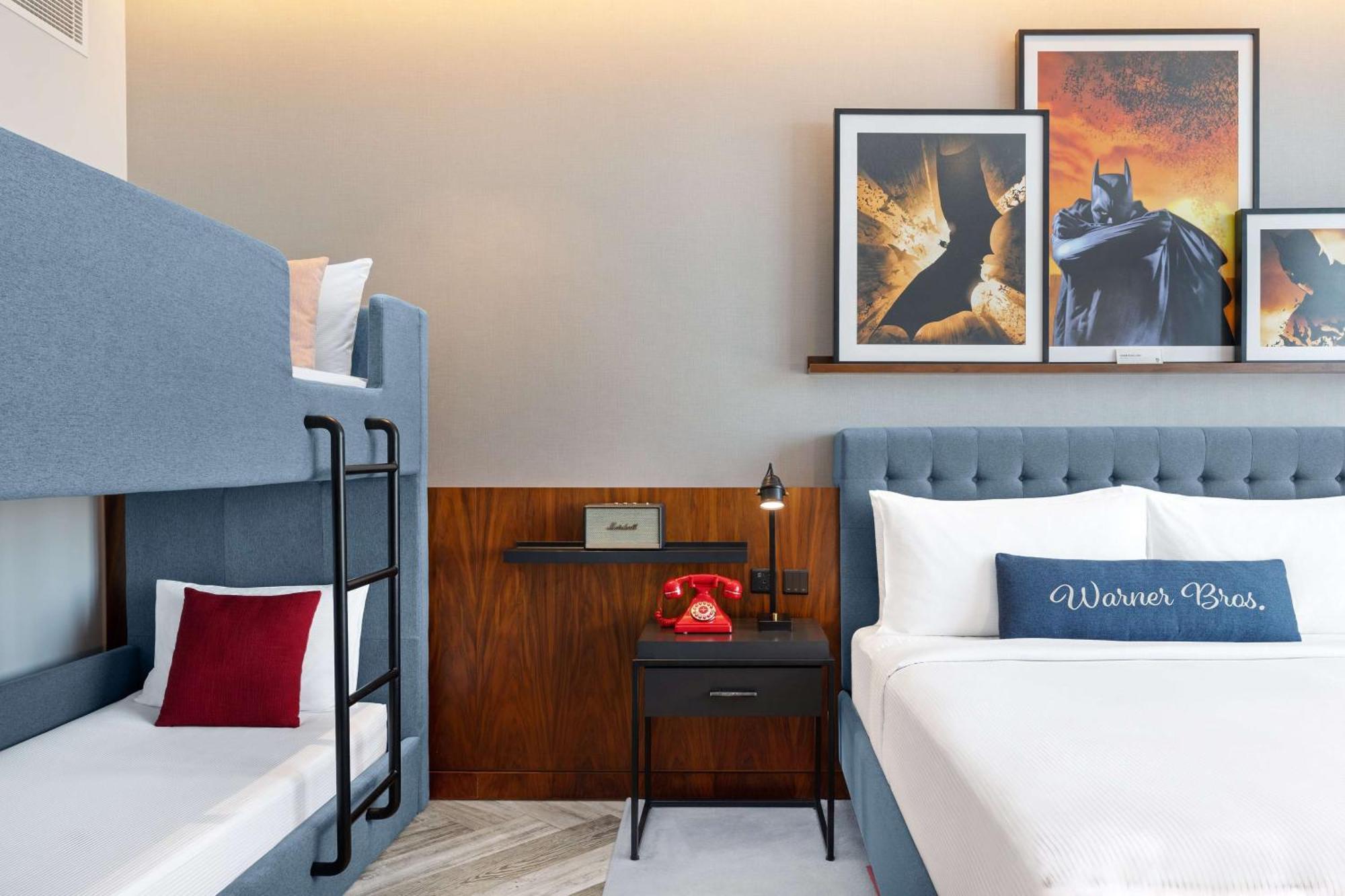 The Wb Abu Dhabi, Curio Collection By Hilton Hotel Ngoại thất bức ảnh Family room